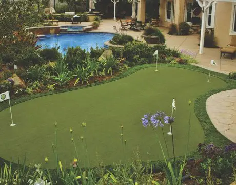 image of putting green